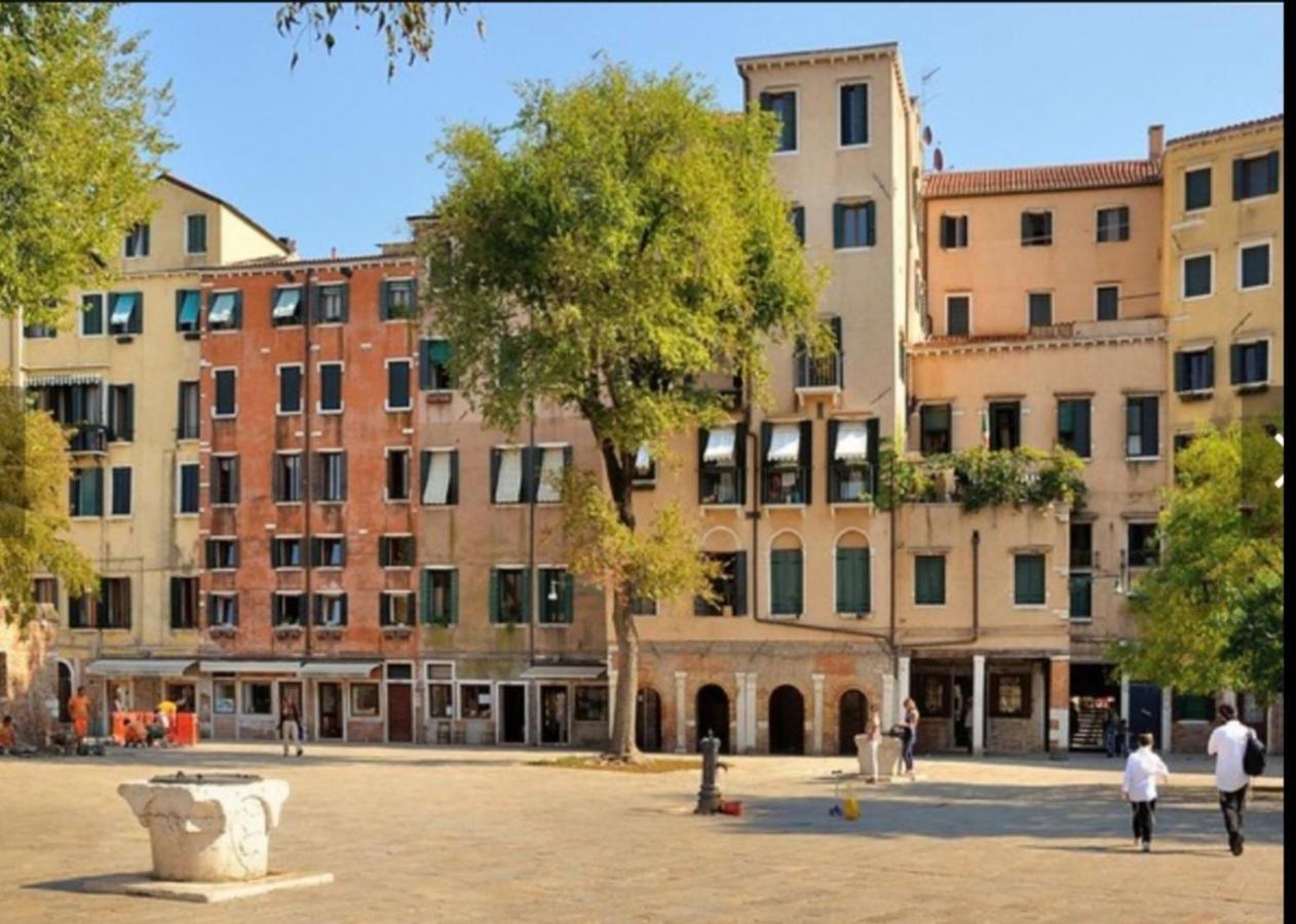 Historical Flat In Cannaregio, Venezia Luaran gambar