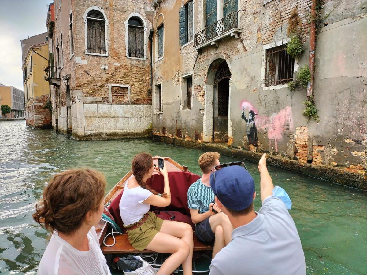Historical Flat In Cannaregio, Venezia Luaran gambar